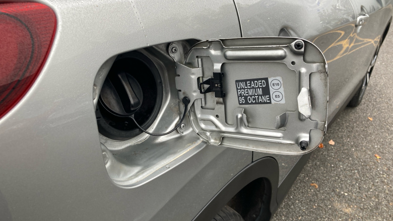 Nissan Qashqai 1.6 DiG-T Tekna 5dr Petrol Hatchback